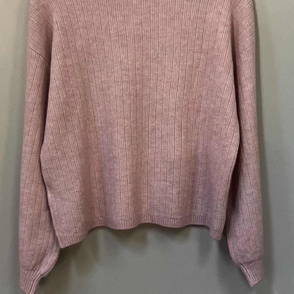 NWT DKNY Women's Cashmere Blend Sweater Size Medium - Picture 6 of 6